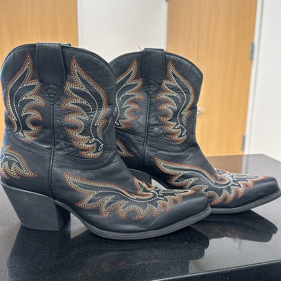 Ariat Chandler western snip toe bootie - Picture 4 of 5